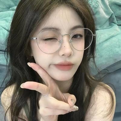 非凡的故事 海报
